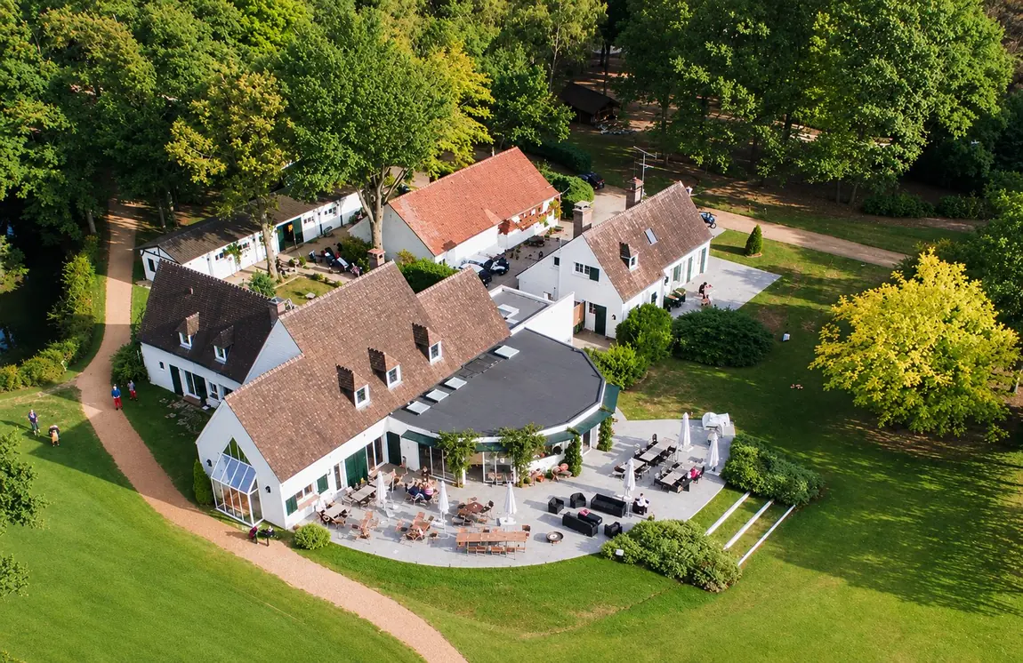 Le clubhouse vu du ciel