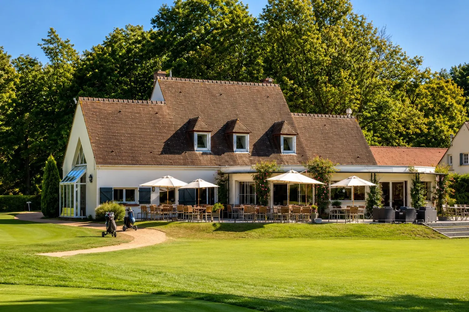 Le Restaurant du Golf Isabella et sa terrasse